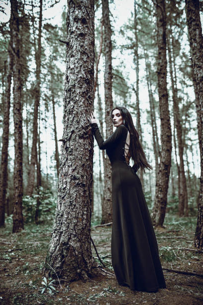 Gotycka Szafa Cz.3: Jakie gotyckie sukienki najlepiej ubrać na lato?