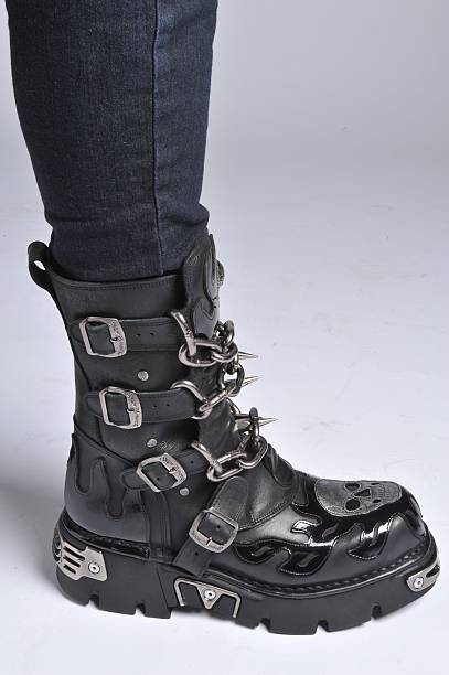 Gotycka Szafa Cz.4: Gotyckie buty na platformie. Jakie buty dobrać do gotyckich stylizacji?