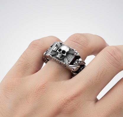 Black Metalowy Pierścień z czaszką Steel Skull Promise