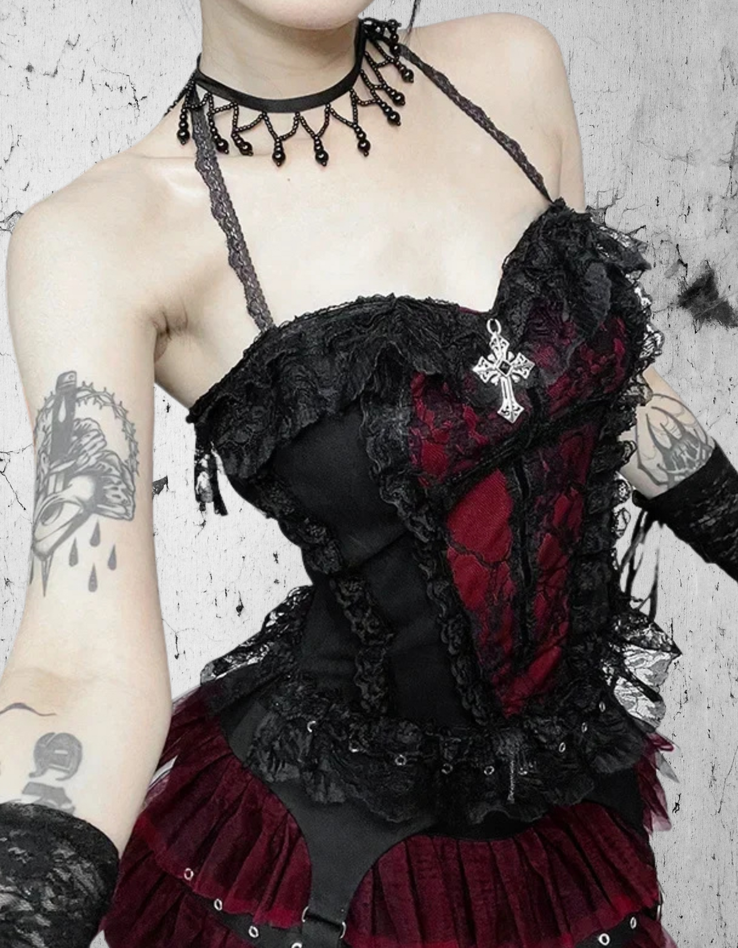 Czerwony Top Altgotycki z falbankami