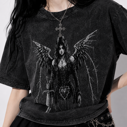 Gotycka Koszulka Oversize Vintage Washed | Dark Fallen Angel | Y2K Goth Washed Tee 190 GSM