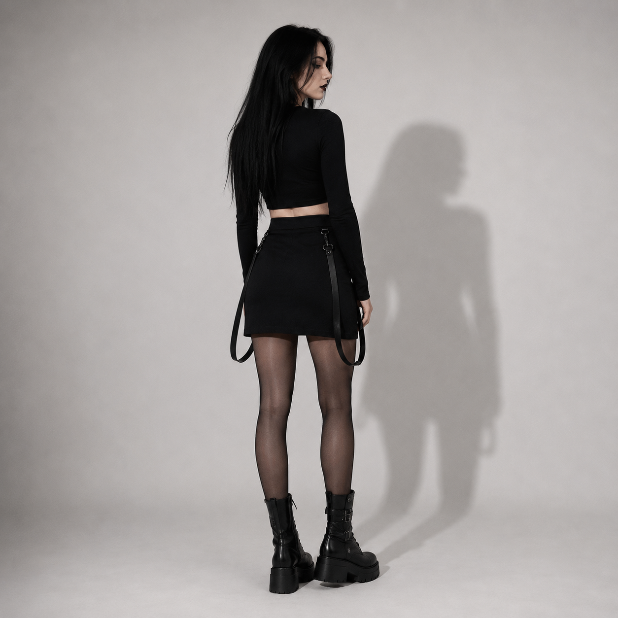 Gotycka Mini Spódnica Zip – Czarna Spódniczka Gothic z Zamkami i Paskami | Darkwear | Alternative Fashion