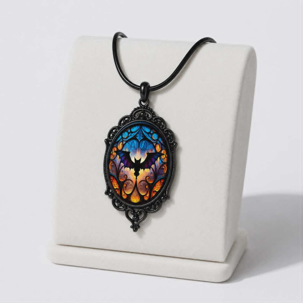 Gotycki Naszyjnik Witrażowy Nietoperz | Midnight Cathedral Bat Necklace | Dark Gothic Pendant