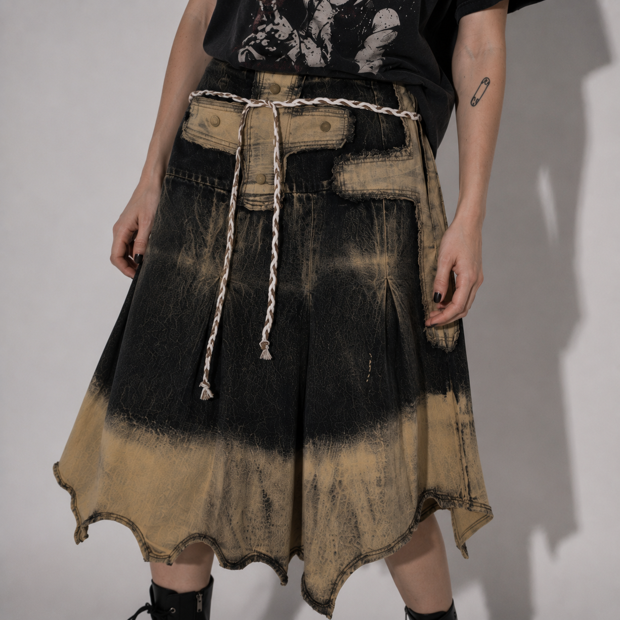 Jeansowa Spódnica Grunge Y2K Vintage Wash z Kieszeniami | Denim Midi Alternative