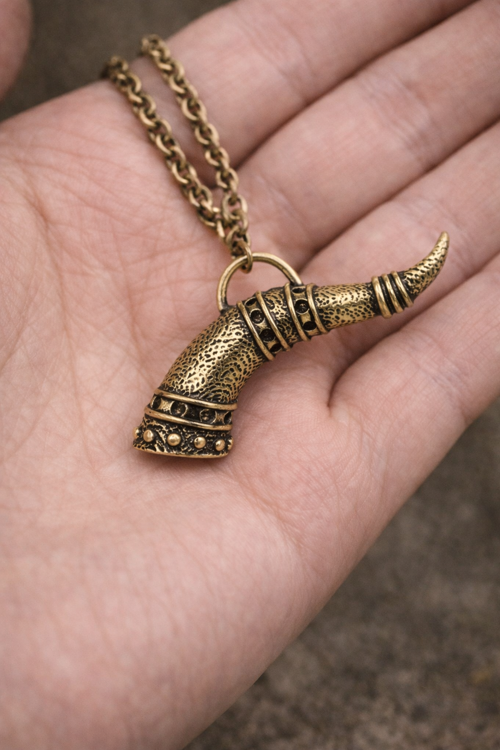 Nordycki Naszyjnik Horn of Valhalla's Feast